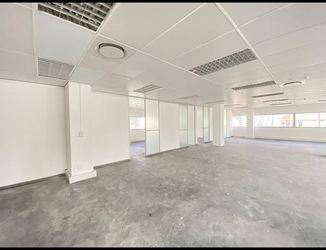 467M² OFFICE TO LET IN CAPE TOWN CITY CENTRE